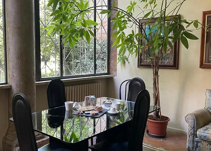 Vizi E Virtu * Ferrara